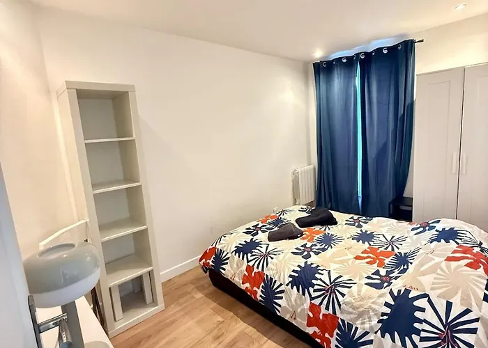 Appartement Modern Bright 2 Bedroom 17 Parijs